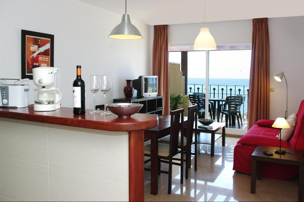 Apartamentos Euromar Playa Torrox Chambre photo